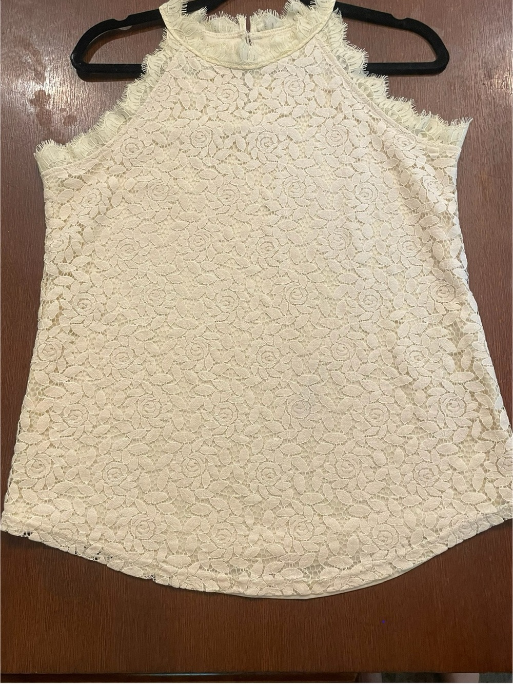Women's Cream Lace Sleeveless Blouse